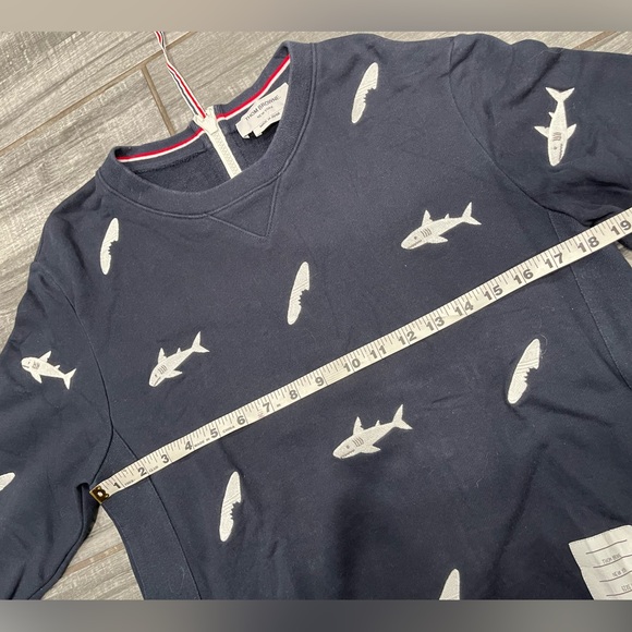 Thom Browne Embroidered Shark & Surfboard Crew Sweat Zippered Size 1 - Picture 12 of 12